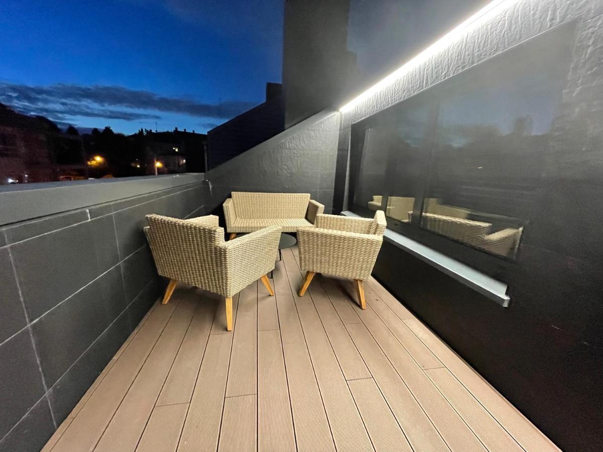 Oktheway Areal Terrace Apartment โอเลรอส ภายนอก รูปภาพ